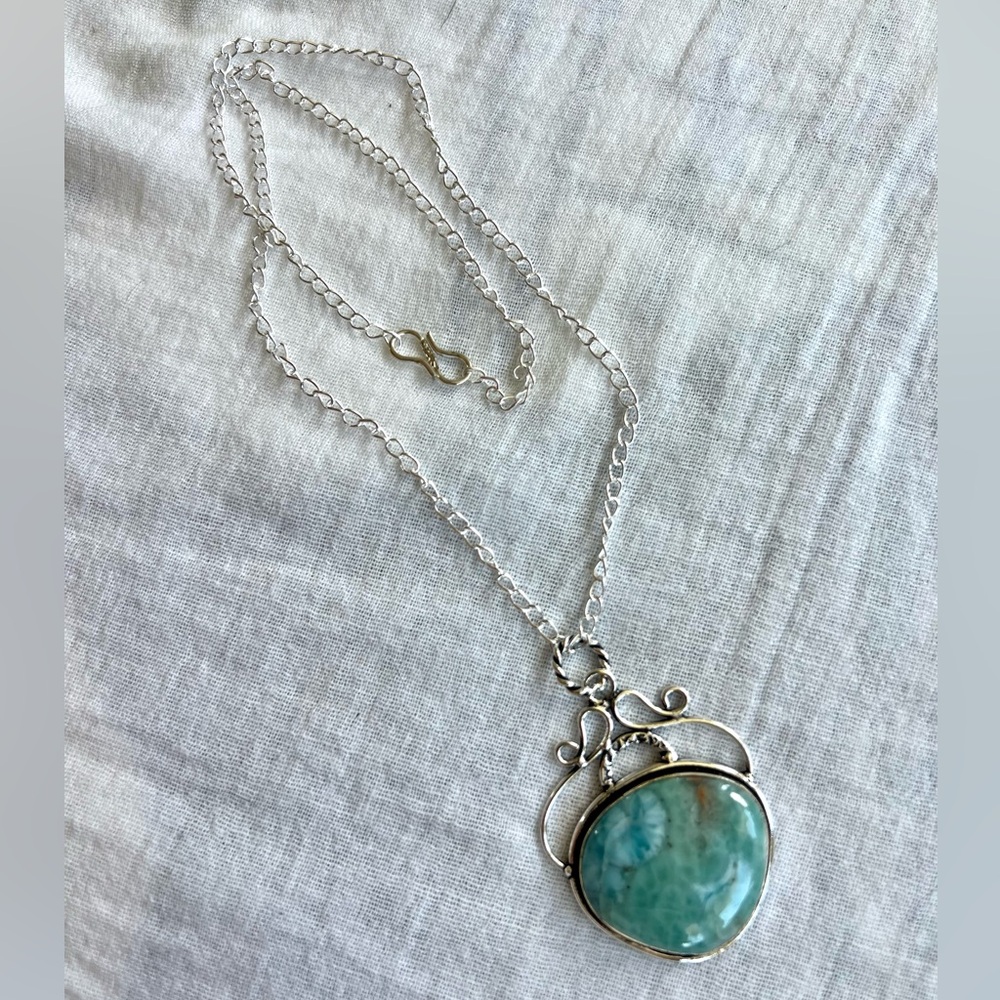 925 Calming Caribbean Larimar Ornate Pendant Necklace - Picture 3 of 8